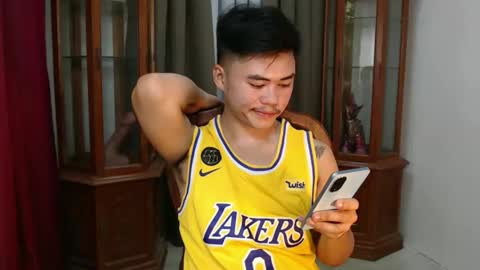 hot_emmanuel online show from 09-11-25, 05:40