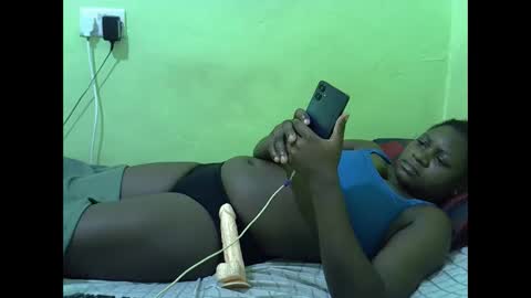 hot_girlly online show from 11-27-25, 05:48