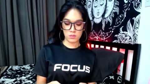 Snapshot of hot_jessica_cumx chatting on 11-16-25, 01:11 Jessica Cumshow FOLLOW ME online show from 11-16-25, 01:11