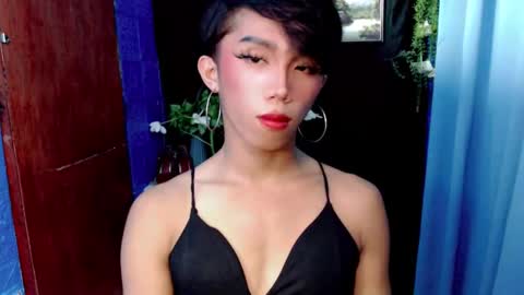 Snapshot of hot_khianna chatting on 02-12-26, 08:20 Khianna online show from 02-12-26, 08:20