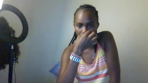 Snapshot of hot_kisser4 chatting on 11-23-25, 06:57 hot_kisser4 online show from 11-23-25, 06:57