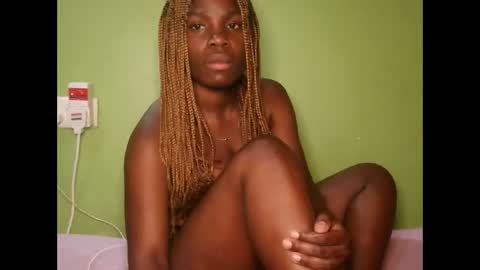 hot_latifah online show from 10-19-25, 10:10