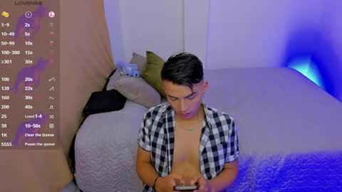 Alejandro online show from 04-06-26, 04:46