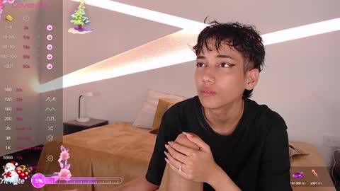 Alana online show from 01-22-25, 11:53