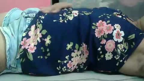 hotmama online show from 09-27-25, 07:46