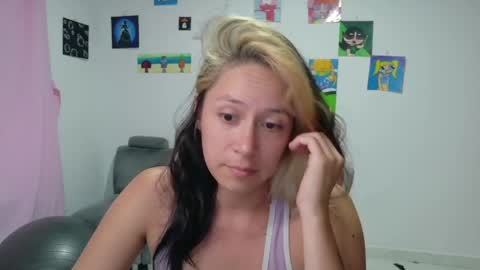 Mia online show from 03-27-26, 10:53