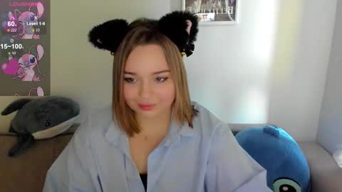Moon online show from 02-10-26, 10:41
