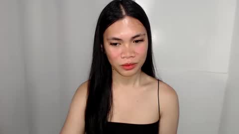 Snapshot of hot_pauline chatting on 05-11-26, 02:45 hot_pauline online show from 05-11-26, 02:45
