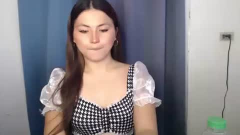 Nikki  online show from 03-19-26, 06:17