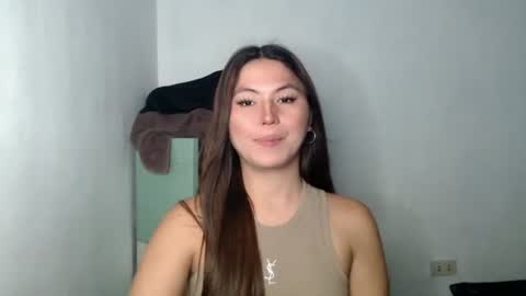 Nikki  online show from 04-21-26, 07:06