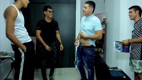 Vanesa Oliver and Andrew online show from 01-21-25, 10:52