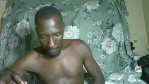Snapshot of hot_sexykings chatting on 05-17-26, 01:51 hot_sexykings online show from 05-17-26, 01:51
