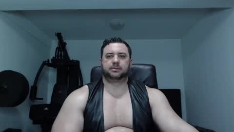 Stefano.. online show from 02-23-25, 05:18