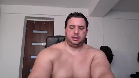 Stefano.. online show from 09-28-25, 04:51