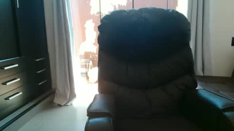 couple without tabus online show from 03-06-25, 01:57