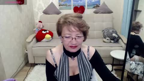 hot_woman00 online show from 06-28-26, 07:25