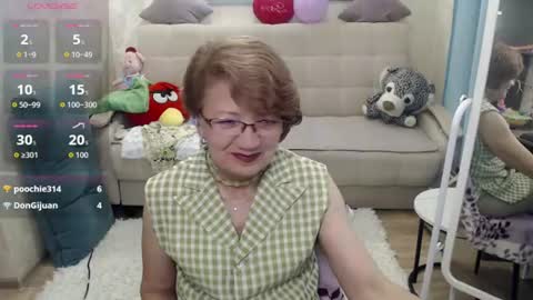 hot_woman00 online show from 07-14-26, 04:02