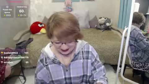 hot_woman00 online show from 07-18-26, 08:18