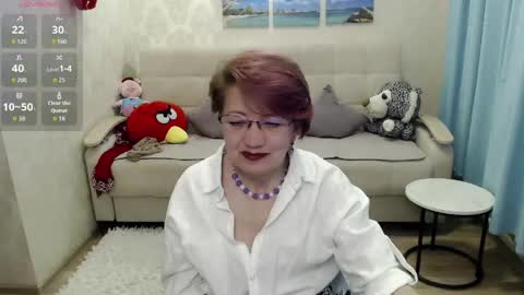 Sofia online show from 05-10-26, 01:49