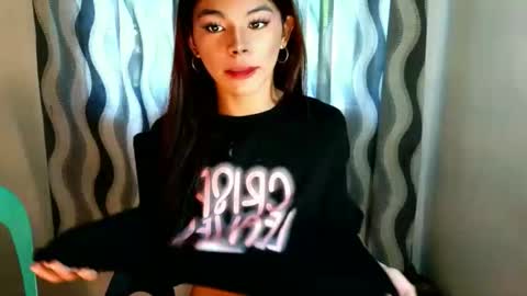Yanna online show from 04-09-26, 03:17