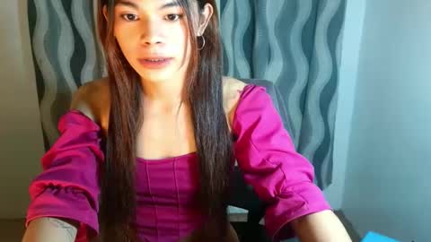 Yanna online show from 04-12-26, 10:53