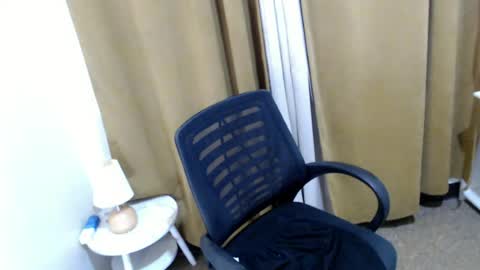 Yanna online show from 07-17-26, 09:49
