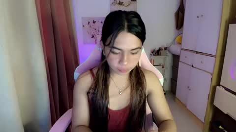 Snapshot of hot_zoe01 chatting on 03-24-26, 04:50 ZOE online show from 03-24-26, 04:50