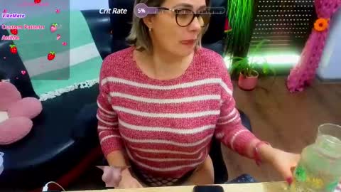 Snapshot of hotanalorena69 chatting on 03-07-25, 10:13 Lisa online show from 03-07-25, 10:13