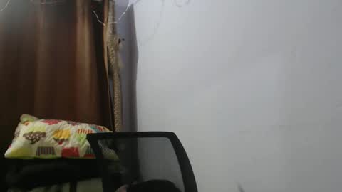 Snapshot of hotandpower10 chatting on 02-07-25, 03:34 Hot and PowerHOPE U MISS ME online show from 02-07-25, 03:34