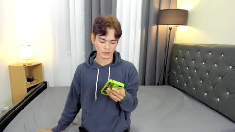 Snapshot of hotasiankenn chatting on 09-14-25, 03:38 Kenny online show from 09-14-25, 03:38