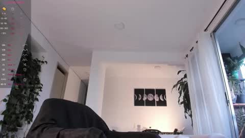 Andrew xdres08 online show from 10-06-25, 10:40