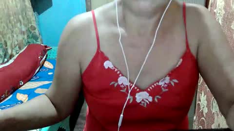 hotbetty_45 online show from 04-19-26, 02:00