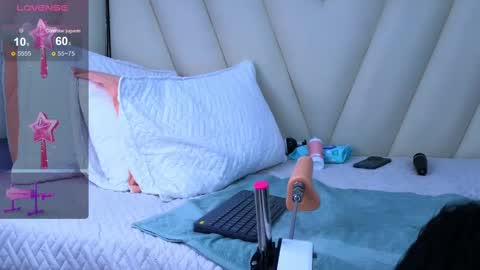 hotboy21_ online show from 09-26-25, 04:05