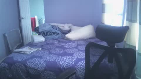 Snapshot of hotboyron chatting on 12-09-24, 09:39 hotboyron online show from 12-09-24, 09:39