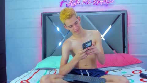 DANIEL AND KEVIN online show from 10-25-25, 06:43