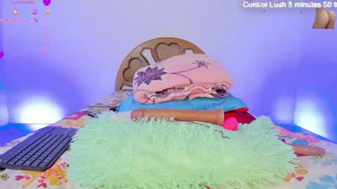 hotbrunett20041 online show from 04-16-26, 11:51