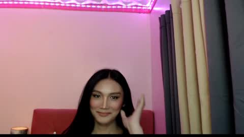 Kylie online show from 12-17-24, 03:17