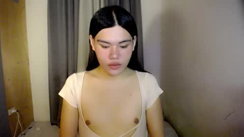 Snapshot of hotbunnyrainx chatting on 04-09-26, 09:47 rain online show from 04-09-26, 09:47
