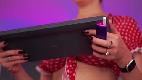 Snapshot of hotbustybabex chatting on 09-14-25, 05:17 Anais online show from 09-14-25, 05:17