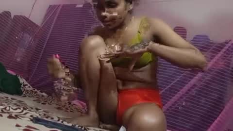 Hotcapolx online show from 11-22-25, 05:01