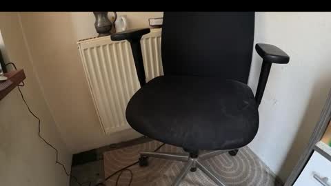 Snapshot of hotcockdus21 chatting on 11-26-25, 12:39 hotcockdus21 online show from 11-26-25, 12:39