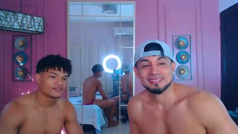 Snapshot of hotcrew_ chatting on 05-23-26, 01:26 Hussain aaron and Ekko online show from 05-23-26, 01:26