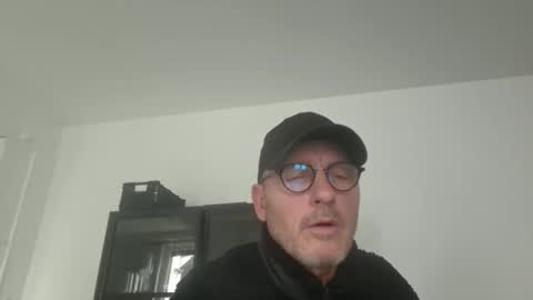 HotCriss online show from 12-17-25, 11:05