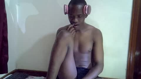 hotcum256 online show from 04-09-26, 06:19