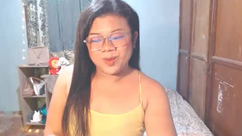 hotcumduo_goddess online show from 04-25-26, 02:03