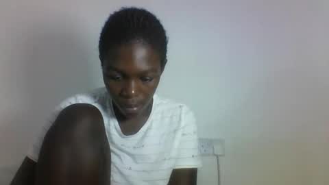 VICTORIA online show from 09-29-25, 09:36