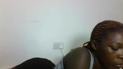 VICTORIA online show from 10-13-25, 07:41