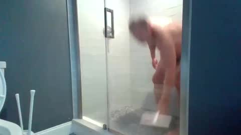 hotdog1124 online show from 12-20-24, 02:27