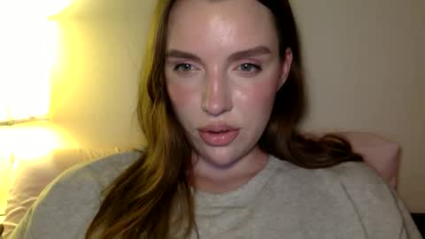 Snapshot of hoteffy chatting on 05-17-26, 09:33 effy online show from 05-17-26, 09:33