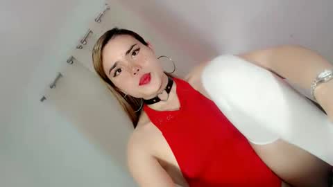 Snapshot of hotesttransintown chatting on 02-09-25, 03:00 JANNA online show from 02-09-25, 03:00